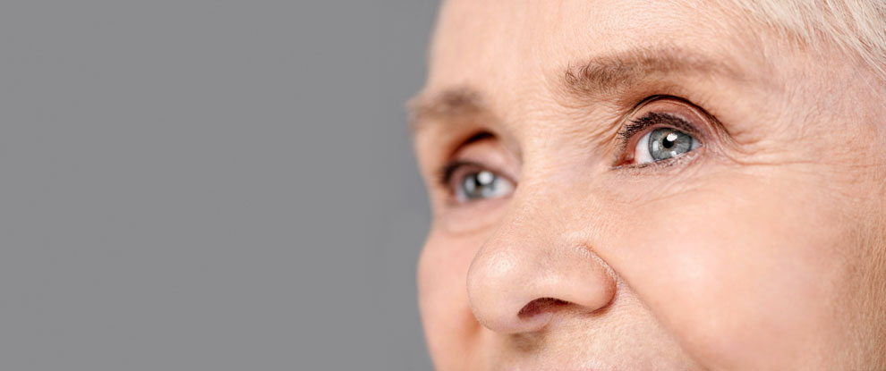 You are currently viewing Age-related Macular Degeneration (AMD)
